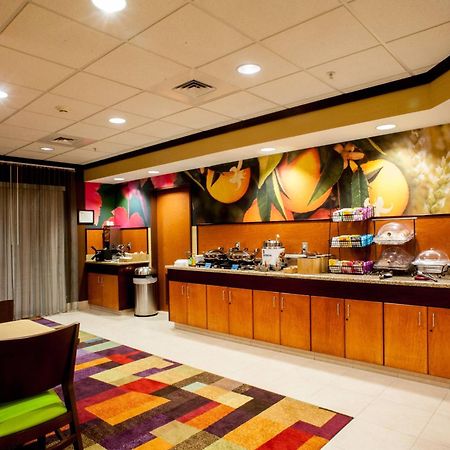 Fairfield Inn & Suites Кловіс Екстер'єр фото
