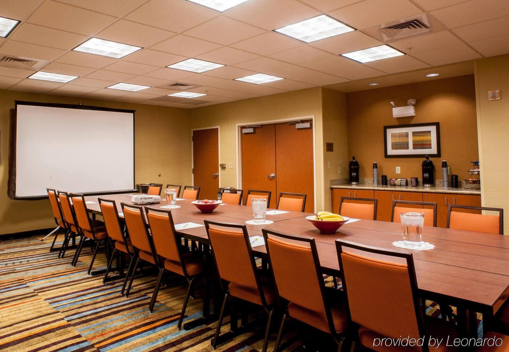 Fairfield Inn & Suites Кловіс Екстер'єр фото